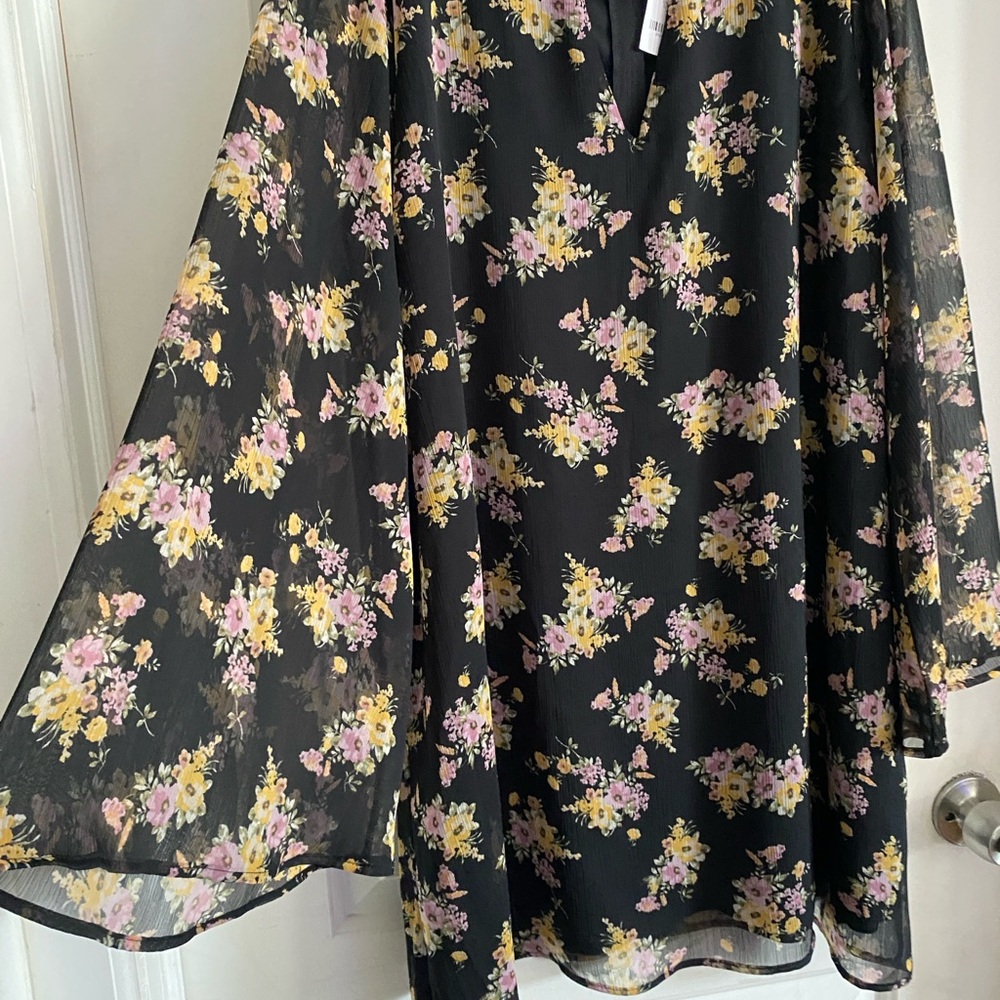 Charlotte Russe Floral Long Sleeve Dress